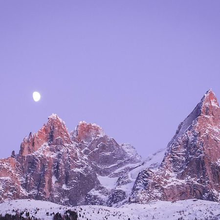 Hotel Mont-Blanc Chamonix Exterior foto